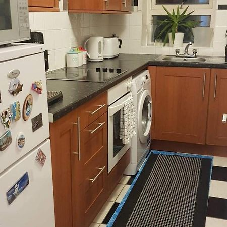 Glasgow Lovely Apartment D&N Екстер'єр фото